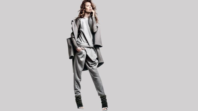 如何看待最高人民检察院发布的「继父***继女由无罪改判8年」这一案例？